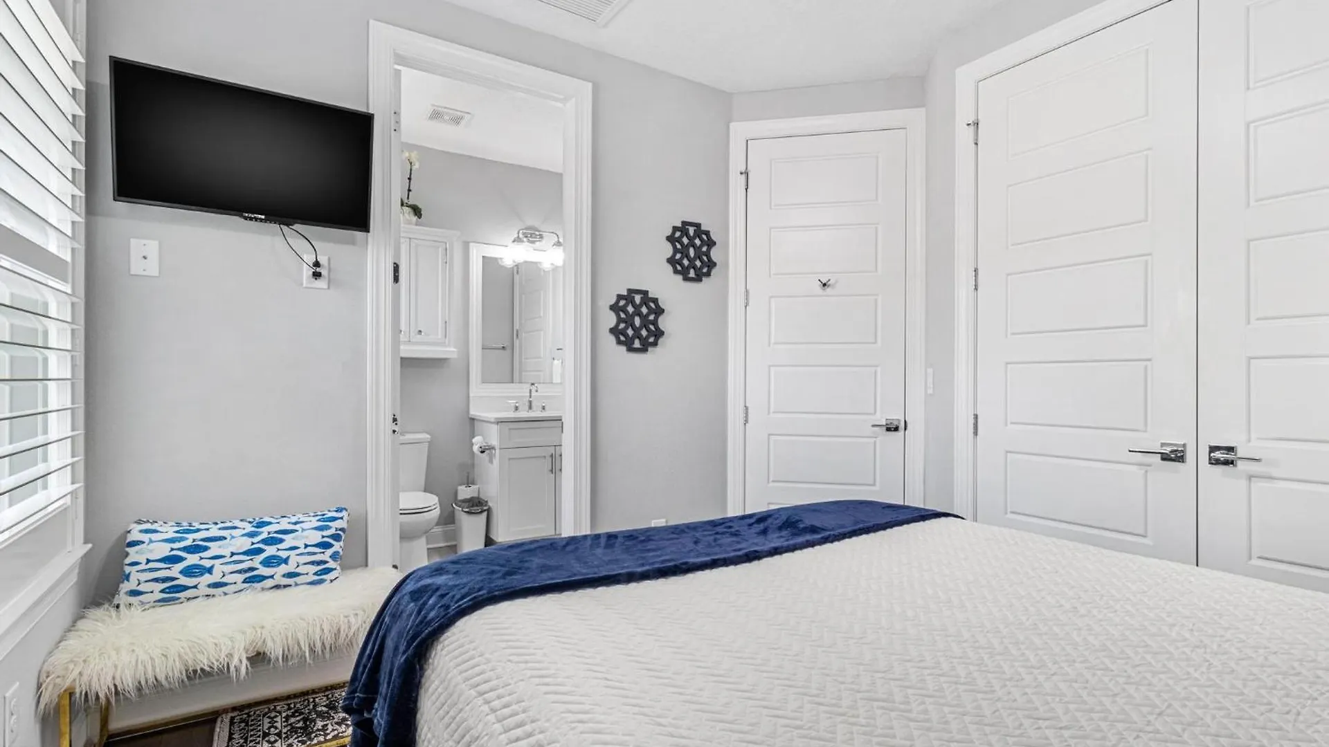 Upscale Soho Living Near Bayshore Boulevard Tampa